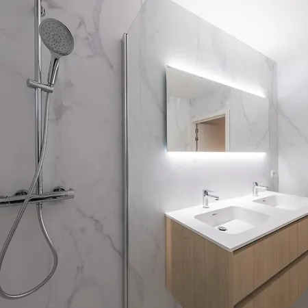 Fully Renovated Spacious